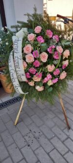 Kwiaty pamięci - Wieniec stojący - obrazek 6