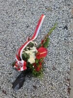 Kwiaty pamięci- wiązanka do ręki - obrazek 2